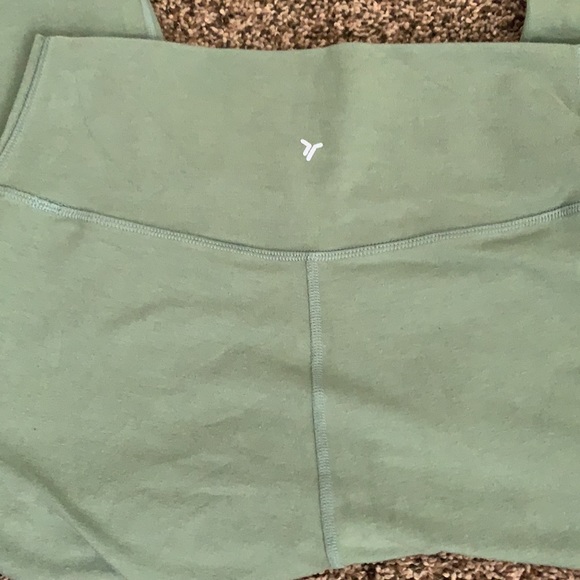 Extra high rise leggings - Picture 2 of 3